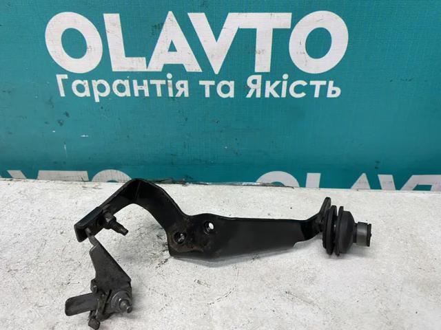 8200384203 Renault (RVI)