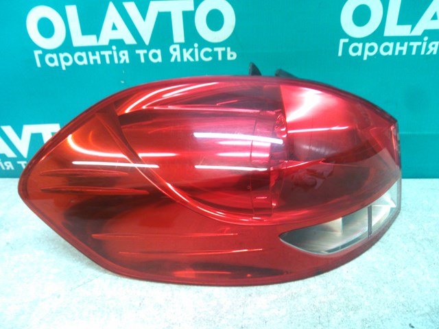 Ліхтар задній лівий 8200586843 RENAULT