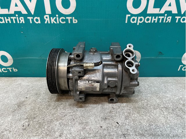 Компресор кондиціонера 8200603434 RENAULT