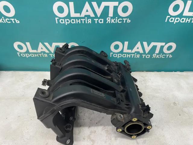 Колектор впускний 8200633248 RENAULT