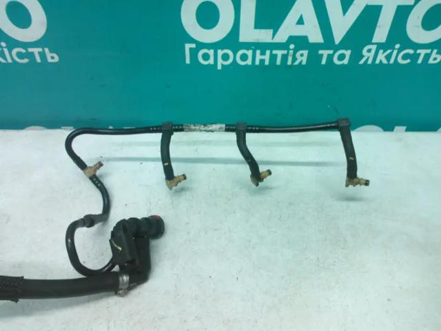 Трубка паливна, зворотня від форсунок 8200718198 RENAULT