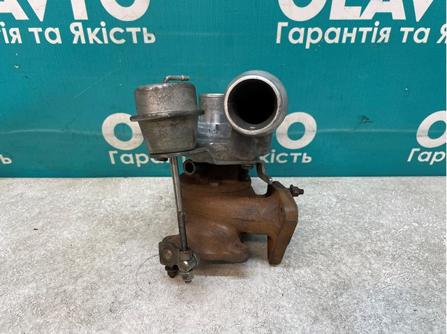 Турбокомпресор 8200860233 RENAULT