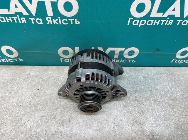 Генератор 8EL011713071 HELLA