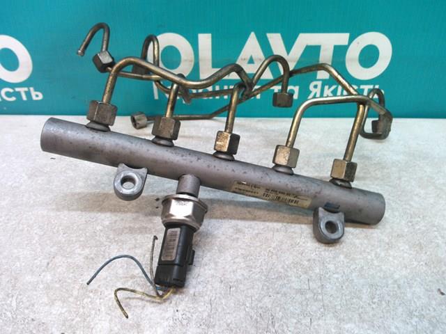 Паливна рампа 9645689580 PEUGEOT