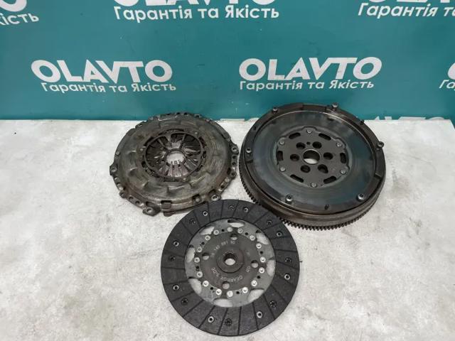 Комплект зчеплення  9804936680 PEUGEOT
