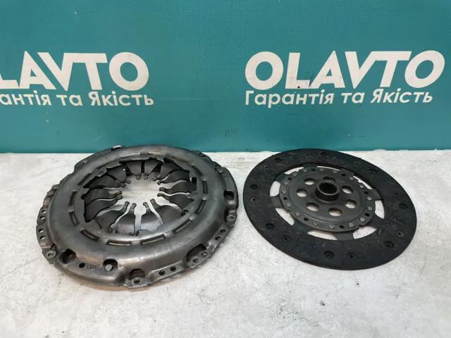 Комплект зчеплення (3 частини) C021000QAE NISSAN