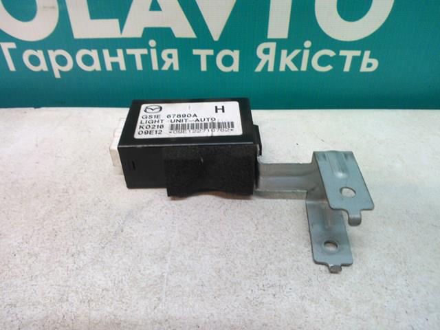Модуль керування (ЕБУ) світлом фар GS1E67890A MAZDA