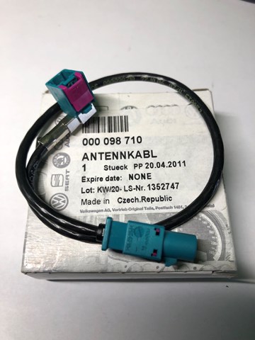 Кабель антени магнітоли 000098710 VAG