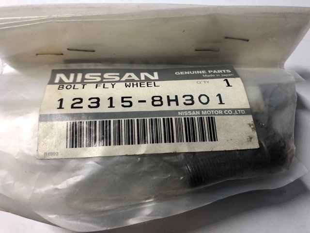Болт кріплення маховика 123158H301 NISSAN