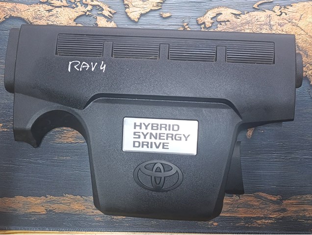 Кришка двигуна декоративна 1260136060 TOYOTA