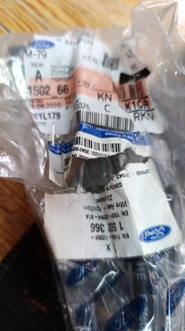 Проводи високовольтні 1502366 FORD