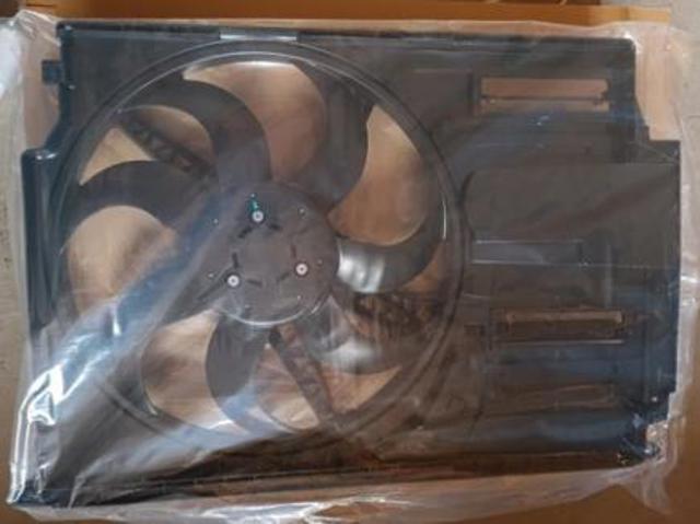 Дифузор радіатора охолодження, в зборі з мотором і крильчаткою 20L123W3 POLCAR