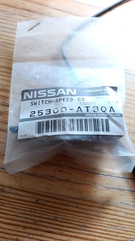 Датчик педалі гальма 25300AT30A NISSAN
