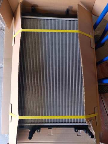 Радіатор системи охолодження двигуна 253L0CV100 HYUNDAI