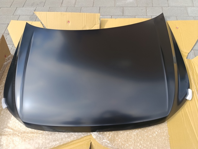Капот 30823167 AND