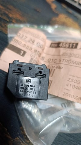 Кнопка підйомника заднього скла 3B095985501C VAG