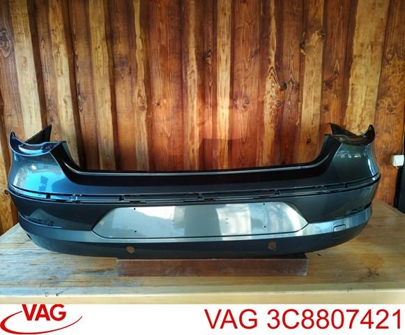 Кожух бампера заднього 3C8807421 VAG