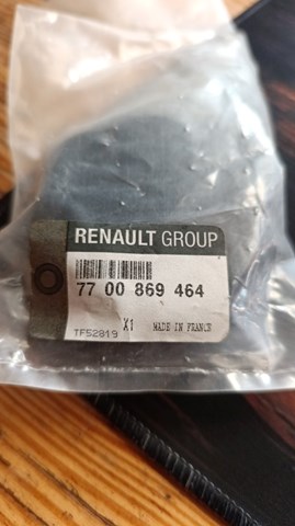 Кришка маслозаливной горловини 7700869464 RENAULT