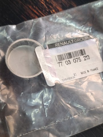 Заглушка головки блока 7703075213 RENAULT