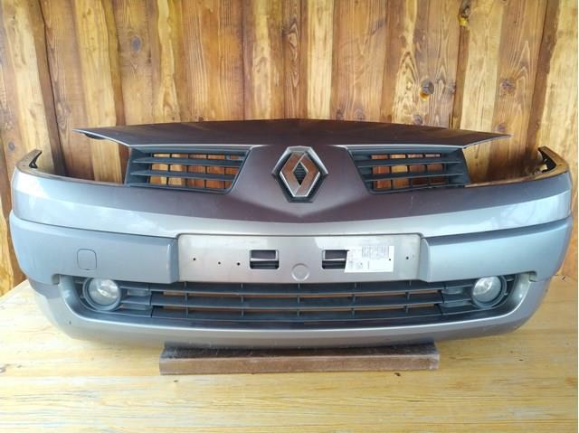 Кожух бампера переднього 8200142000 RENAULT