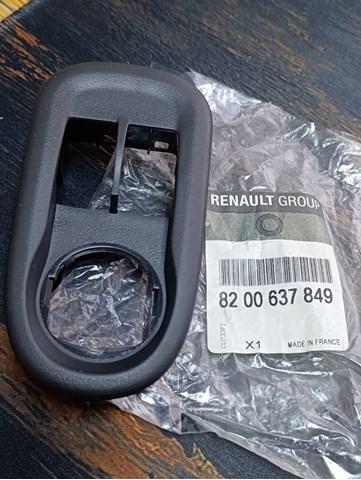 Панель-накладка блока керування стеклоподйомника, передній лівий 8200637849 RENAULT