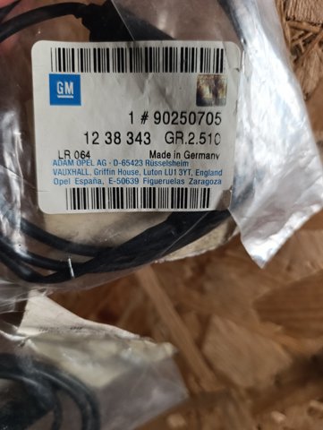 Датчик зносу гальмівних колодок 90250705 GM