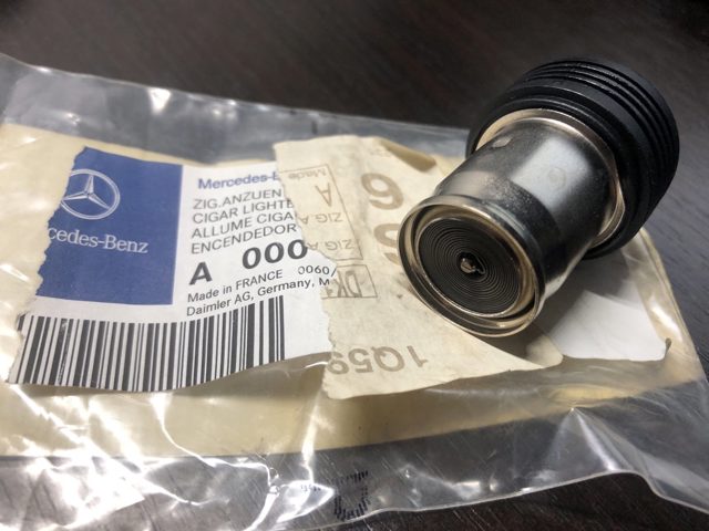 Прикуриватель Mercedes Vito II