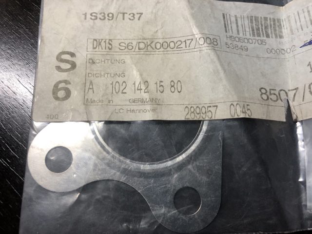 Прокладка випускного колектора A1021421580 MERCEDES