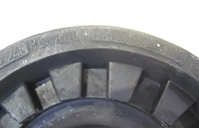 Проставка (гумове кільце) пружини передньої, верхня 8200904006 RENAULT