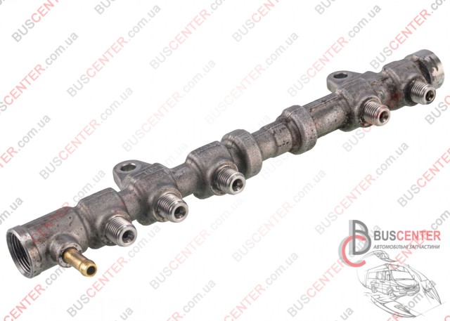 Рампа форсунок системи упорскування палива 0445214194 BOSCH