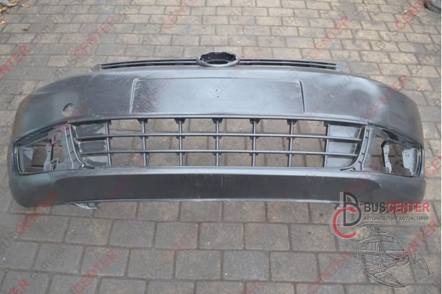 Кожух бампера переднього 2K5807221A VAG