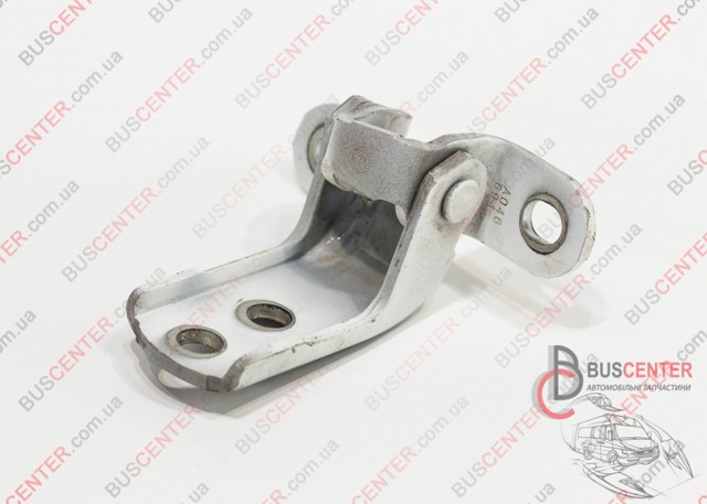 Шарнір передніх лівих дверей 6872012151 TOYOTA