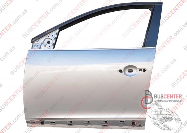 Водійські двері 801015772R RENAULT