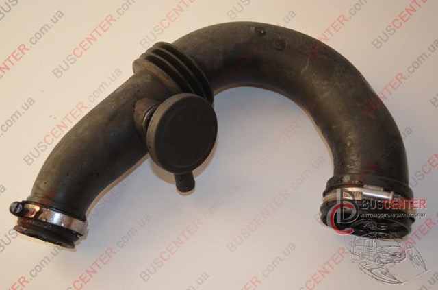 Патрубок повітряний, вхід в турбіну (наддув) 8200143788 RENAULT