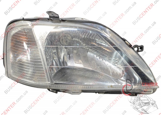 Фара основна права 8200211006 RENAULT