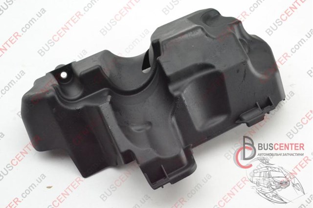 Кришка двигуна декоративна 8200442116 RENAULT