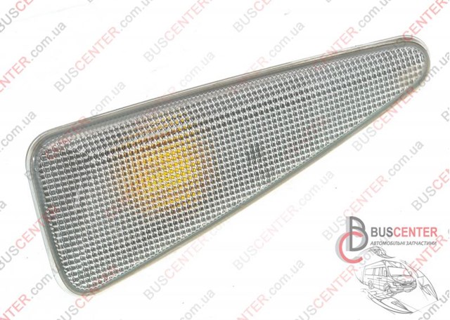 Повторювач повороту на крилі, правий 8200602765 RENAULT
