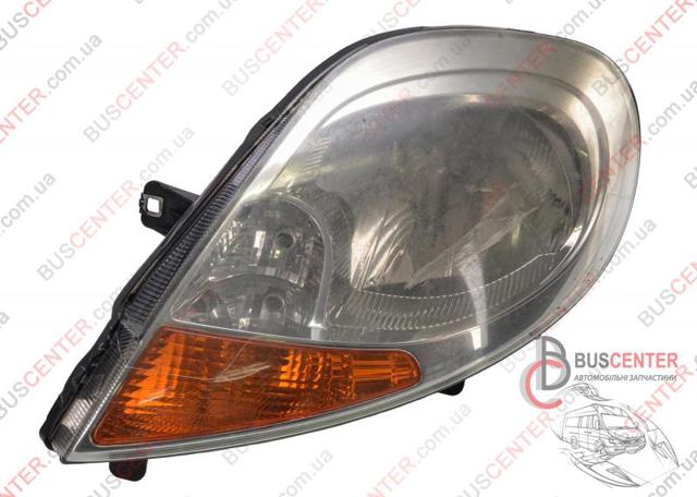 Фара дальнього світла в зборі 8200701352 RENAULT