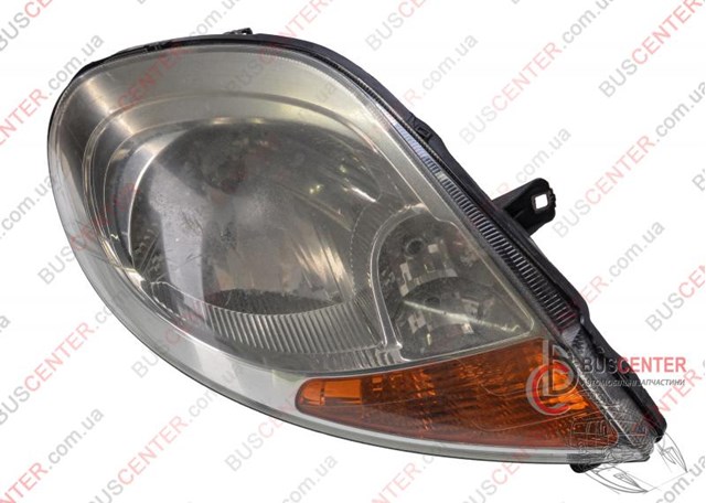 Фара правая 8200701353 RENAULT