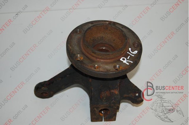 Цапфа - поворотний кулак передній, правий 8200750269 RENAULT