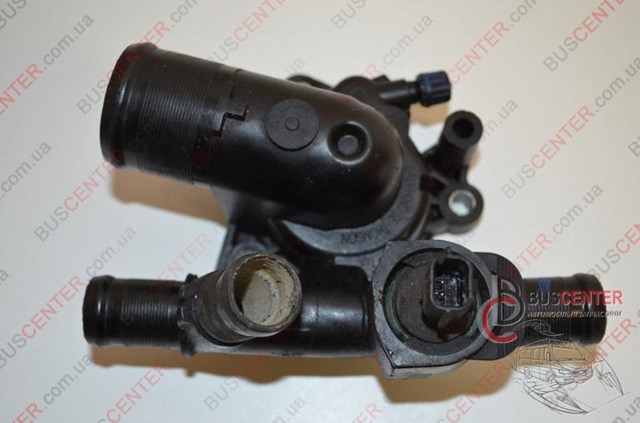 Корпус термостата в зборі 8200907243 RENAULT