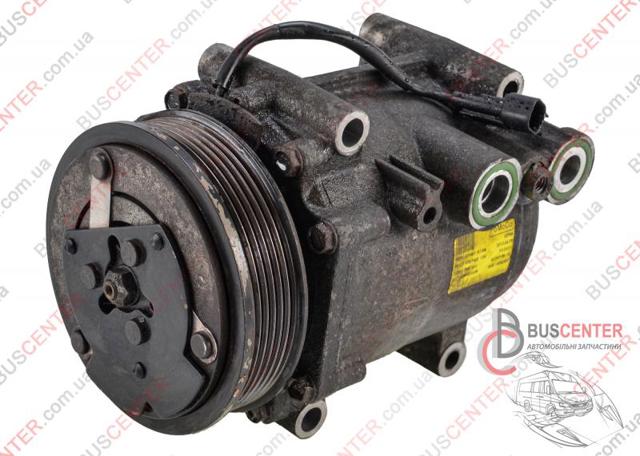 Компресор кліматичної установки 8V5119D629DF FORD