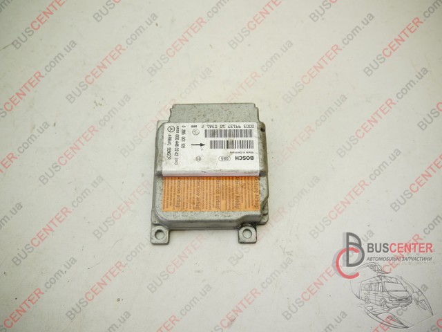 Стартер двигуна A0004460242 MERCEDES