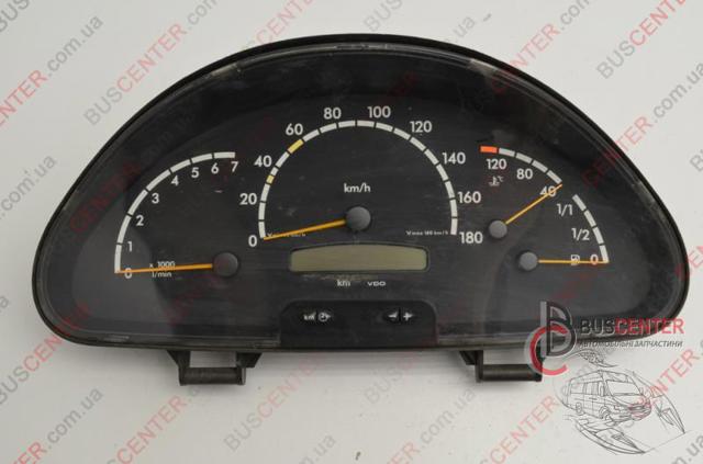 Приладова дошка-щиток приладів A0014468521 MERCEDES