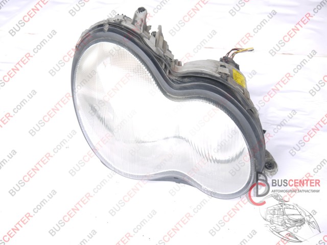 Права блок фара A2038200261 MERCEDES