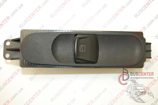 Кнопки переднього правого склопід'ємника A6395450613 MERCEDES