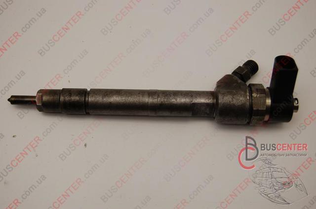 Форсунка дизельна в зборі, розпилювач + тримач A6460700287 MERCEDES