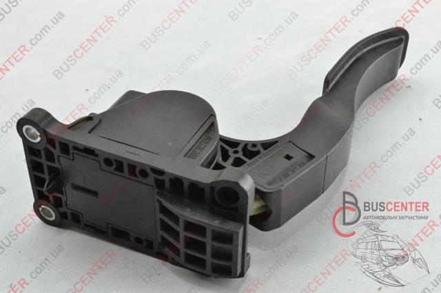 Підаль газу A9063000304 MERCEDES