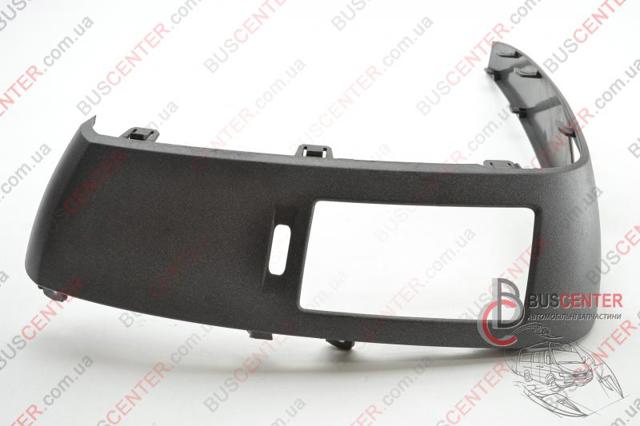 Декоративна накладка центральної консолі A9066890037 MERCEDES