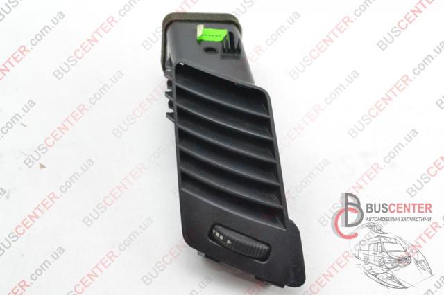 Решітка повітропровода ліва A9068300254 MERCEDES